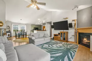 3134 Dorchester Way, Madison, WI 53719 - Photo 2
