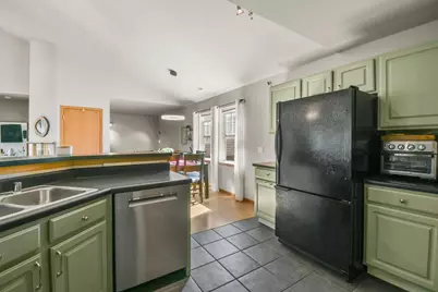 3134 Dorchester Way #4, Madison, WI 53719 - Photo 8