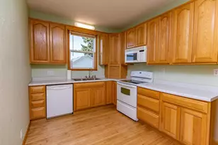605 N Union St, Ridgeville, WI 53533 - Photo 18