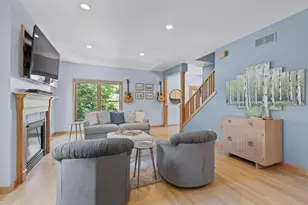 6805 Aldo Leopold Way, Middleton, WI 53562 - Photo 4