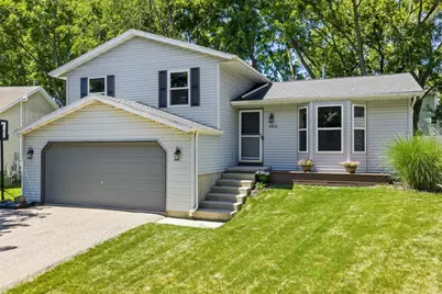 2836 Warner Lane, Madison, WI 53713 - Photo 2