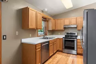 2836 Warner Ln, Madison, WI 53713 - Photo 14