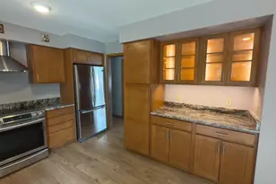 2413 Stuart Ct, Madison, WI 53704 - Photo 1