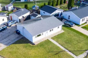 2110 W Memorial Dr, Janesville, WI 53548 - Photo 1
