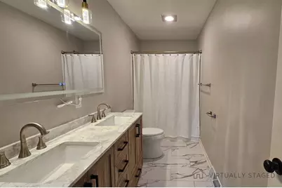 2110 W Memorial Drive, Janesville, WI 53548 - Photo 6