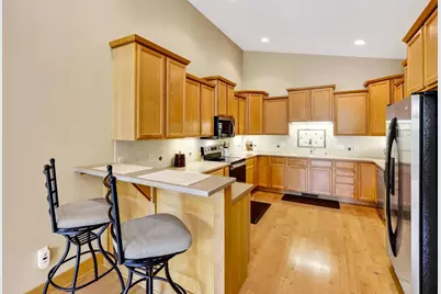 617 Nightingale Lane, Cottage Grove, WI 53527 - Photo 10