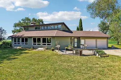 N3943 Oconnor Road, Columbus, WI 53925 - Photo 2