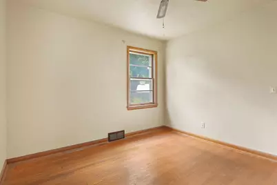 9 Fremont Circle, Madison, WI 53704 - Photo 24