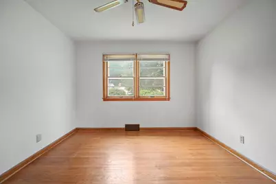9 Fremont Circle, Madison, WI 53704 - Photo 18
