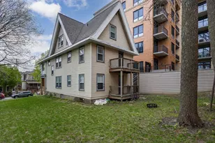 14 N Franklin St, Madison, WI 53703 - Photo 4