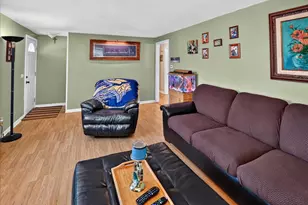 4109 Barby Ln, Madison, WI 53704 - Photo 12