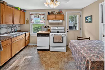 4109 Barby Lane, Madison, WI 53704 - Photo 10
