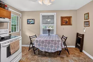 4109 Barby Ln, Madison, WI 53704 - Photo 8