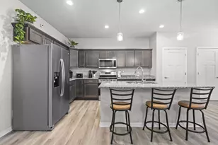 2832 Frisee Dr, Fitchburg, WI 53711 - Photo 8