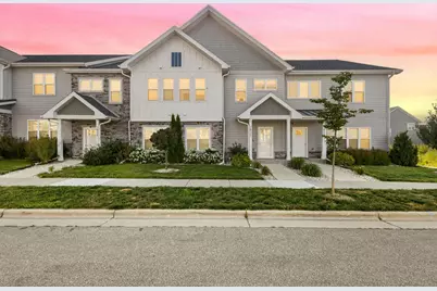2832 Frisee Drive, Fitchburg, WI 53711 - Photo 2