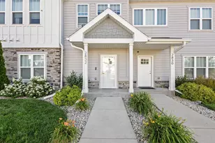 2832 Frisee Dr, Fitchburg, WI 53711 - Photo 36