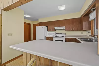 2131 20th Avenue, Monroe, WI 53566 - Photo 18