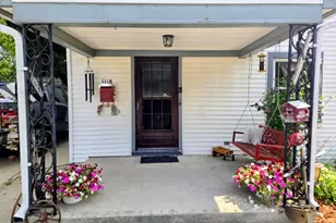 1118 E Racine St, Janesville, WI 53545 - Photo 2