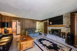 92 Cambridge Rd, Madison, WI 53704 - Photo 12