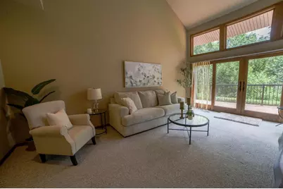 2103 W Collingswood Drive, Beloit, WI 53511 - Photo 10