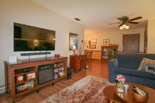 65 Golf Course Rd, Madison, WI 53704 - Photo 14
