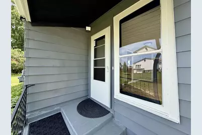 204 Academy Street, Fox Lake, WI 53933 - Photo 8