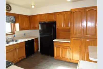 310 W Nott Street, Tomah, WI 54660 - Photo 14