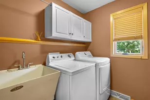5224 Nannyberry Dr, Fitchburg, WI 53711 - Photo 22