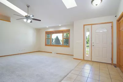 3096 Castleton Crossing, Sun Prairie, WI 53590 - Photo 2