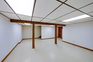 5202 S Hill Dr, Madison, WI 53705 - Photo 36