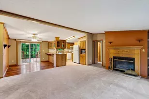 3880 Sandhill Ct, Wisconsin Dells, WI 53965 - Photo 8