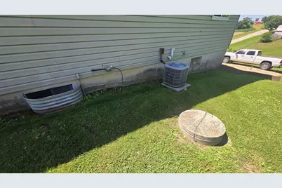12315 Borah Ridge Road, Prairie Du Chien, WI 53821 - Photo 4
