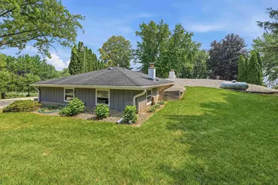 W10019 Spring Road, Fox Lake, WI 53933 - Photo 34