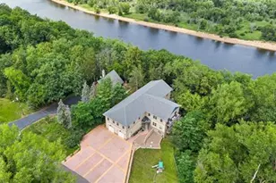 1000 Hillside Dr, Lake Delton, WI 53965 - Photo 2