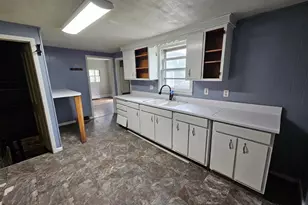 414 Lake St, Baraboo, WI 53913 - Photo 14