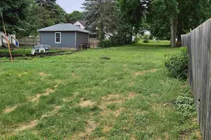 414 Lake St, Baraboo, WI 53913 - Photo 28