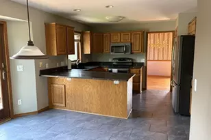 29 Westend Cir, Madison, WI 53704 - Photo 12