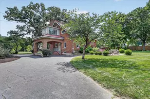 1229 Chapin St, Beloit, WI 53511 - Photo 48