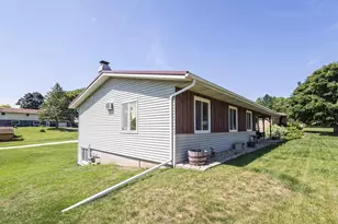 505 W North St, Ridgeville, WI 53533 - Photo 24