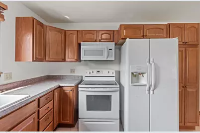 5308 Herro Lane, Madison, WI 53716 - Photo 14