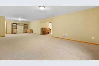 204 Noahs Arc Court, Janesville, WI 53536 - Photo 32
