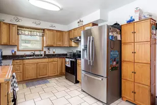 1305 Anthony Ave, Janesville, WI 53546 - Photo 6
