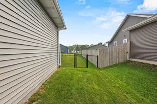 409 Village Ln, Ripon, WI 54971 - Photo 48