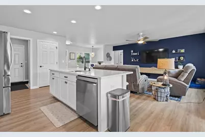 409 Village Lane, Ripon, WI 54971 - Photo 20