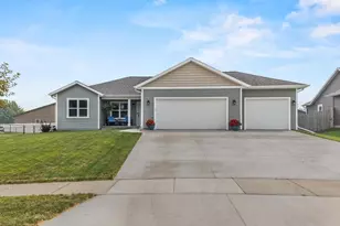 409 Village Ln, Ripon, WI 54971 - Photo 2