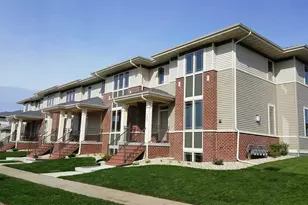 1422 Smithfield Dr, Sun Prairie, WI 53590 - Photo 1