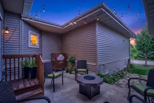 1422 Smithfield Dr, Sun Prairie, WI 53590 - Photo 30