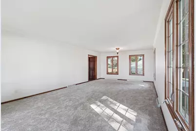 3017 Dianne Drive, Middleton, WI 53562 - Photo 18