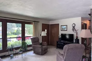 202 Cameo Ln, Madison, WI 53714 - Photo 6