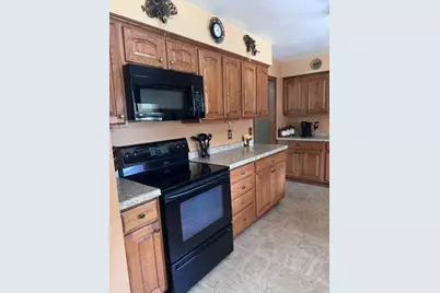 202 Cameo Lane, Madison, WI 53714 - Photo 12